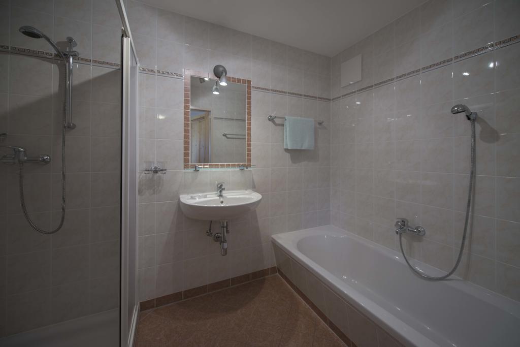 Virgenhaus Apartment Bilik gambar
